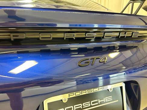 Certified 2022 Porsche 718 Cayman GT4 RWD image 29