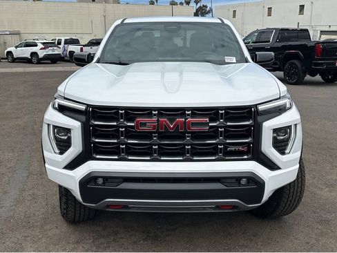 New 2026 GMC Canyon AT4 AWD/4WD image 2