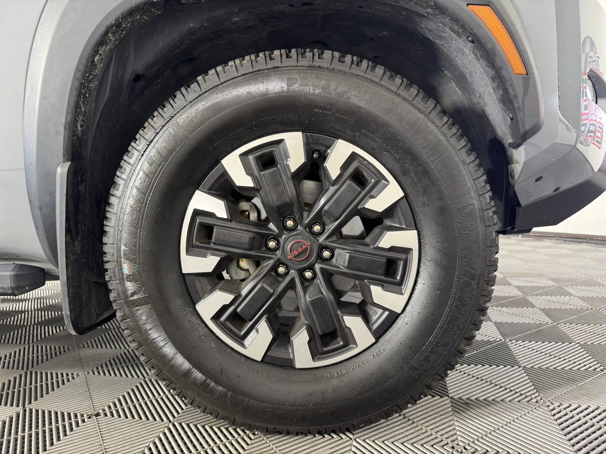 Used 2023 Nissan Frontier PRO-4X w/ Tow Package AWD/4WD image 44