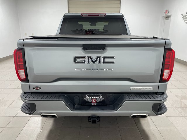 Used 2023 GMC Sierra 1500 Elevation w/ LPO, Elevation Black Package AWD/4WD image 5