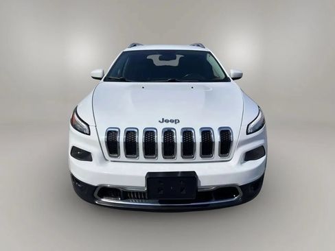 Used 2016 Jeep Cherokee Limited AWD/4WD image 3