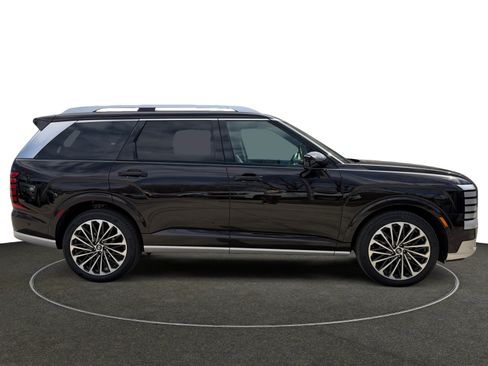 Certified 2026 Hyundai Palisade Calligraphy AWD/4WD image 7