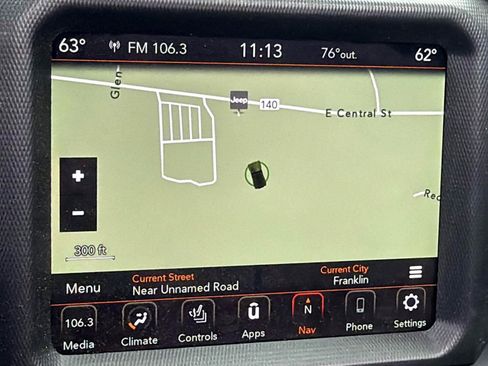 Used 2022 Jeep Wrangler Unlimited Sahara w/ Cold Weather Group AWD/4WD image 15