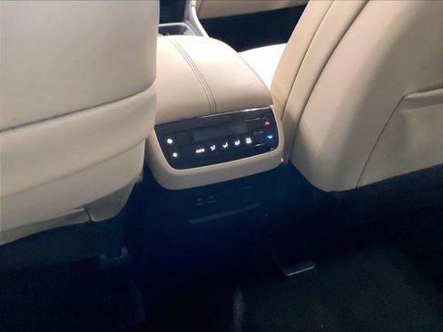 Used 2023 INFINITI QX60 Luxe w/ Performance Audio Package AWD/4WD image 28