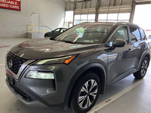 Used 2023 Nissan Rogue SV w/ SV Premium B Package AWD/4WD image 1