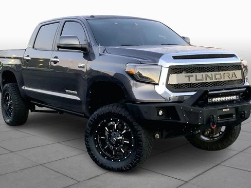 Used 2016 Toyota Tundra Limited image 2