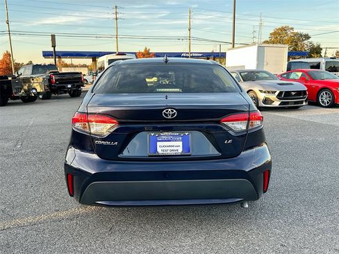 Used 2022 Toyota Corolla LE image 15