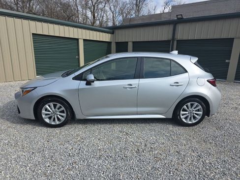 Certified 2023 Toyota Corolla SE image 3