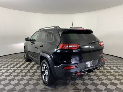 Used 2018 Jeep Cherokee Trailhawk w/ Quick Order Package 27L image 7