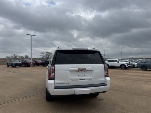 Used 2019 GMC Yukon XL SLT image 17