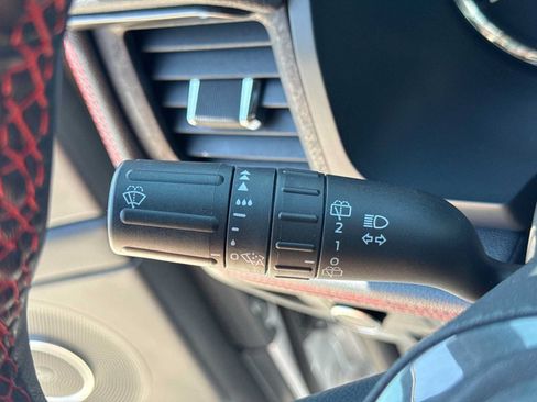Used 2024 Ford Expedition Limited AWD/4WD image 27