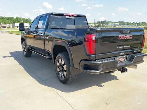 Used 2024 GMC Sierra 2500 Denali w/ Denali Reserve Package AWD/4WD image 7
