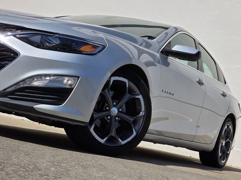 Used 2022 Chevrolet Malibu LT image 8