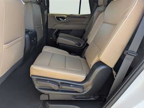 Used 2022 Chevrolet Tahoe Premier image 13