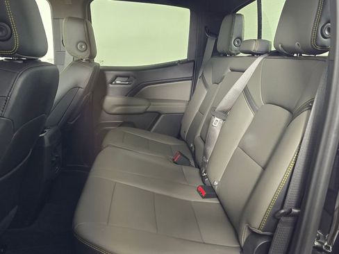 New 2026 Chevrolet Colorado ZR2 image 14