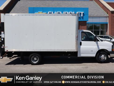 Used 2022 Chevrolet Express 3500 w/ Power Convenience Package RWD image 1