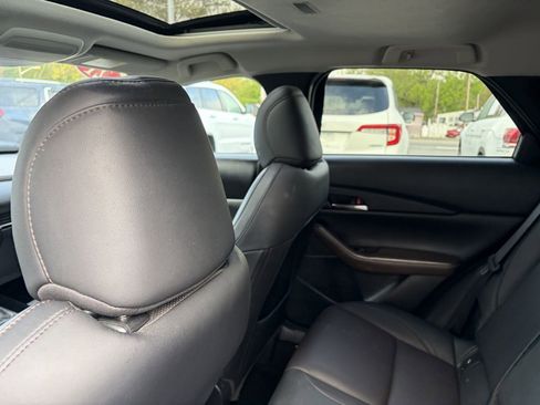 Used 2021 MAZDA CX-30 AWD 2.5 S w/ Premium Package image 21
