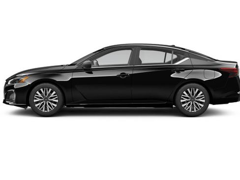 New 2026 Nissan Altima 2.5 SV FWD image 2