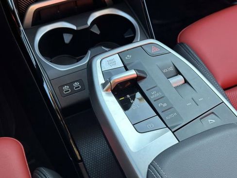Certified 2025 BMW X2 xDrive28i image 35