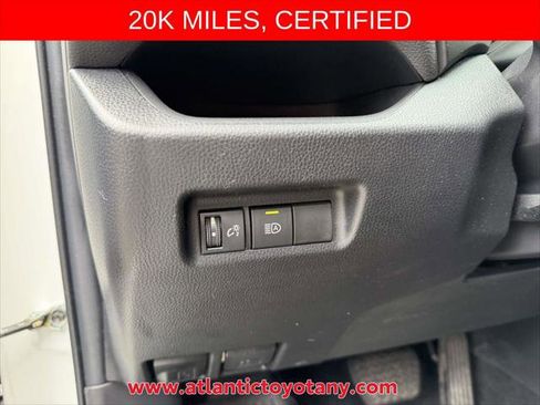 Certified 2023 Toyota RAV4 LE AWD/4WD image 21