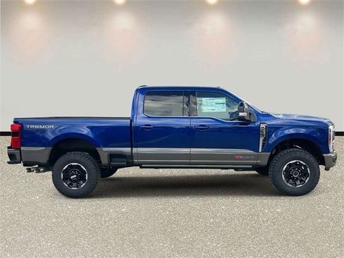 New 2026 Ford F250 King Ranch w/ Tremor Off-Road Package image 4