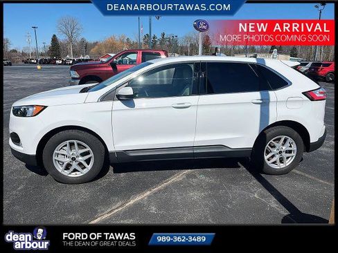 Certified 2024 Ford Edge SEL w/ Convenience Package image 5