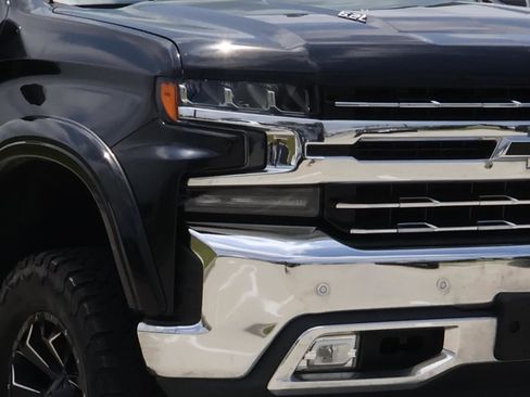 Used 2019 Chevrolet Silverado 1500 LTZ w/ LTZ Plus Package AWD/4WD image 7