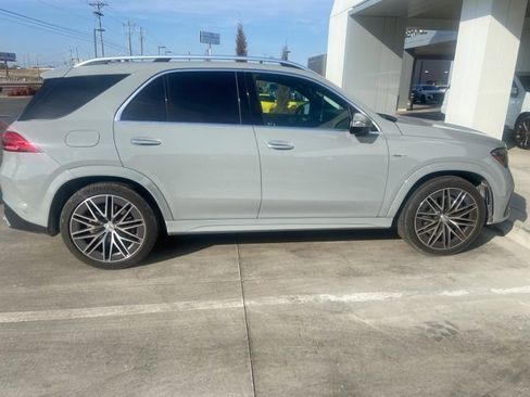 Used 2024 Mercedes-Benz GLE 53 AMG 4MATIC image 11