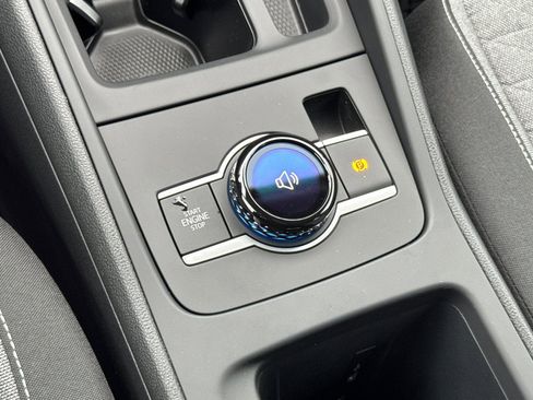 New 2026 Volkswagen Tiguan S AWD/4WD image 21