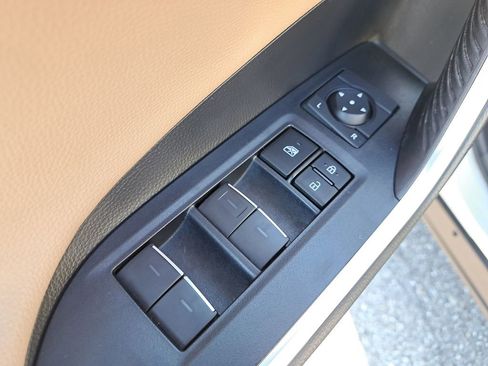 Used 2024 Toyota RAV4 Limited image 15