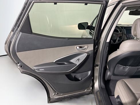 Used 2017 Hyundai Santa Fe Sport image 26