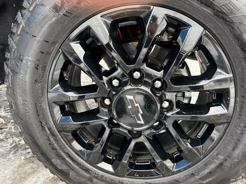 Certified 2025 Chevrolet Silverado 2500 Custom w/ Custom Value Package image 8