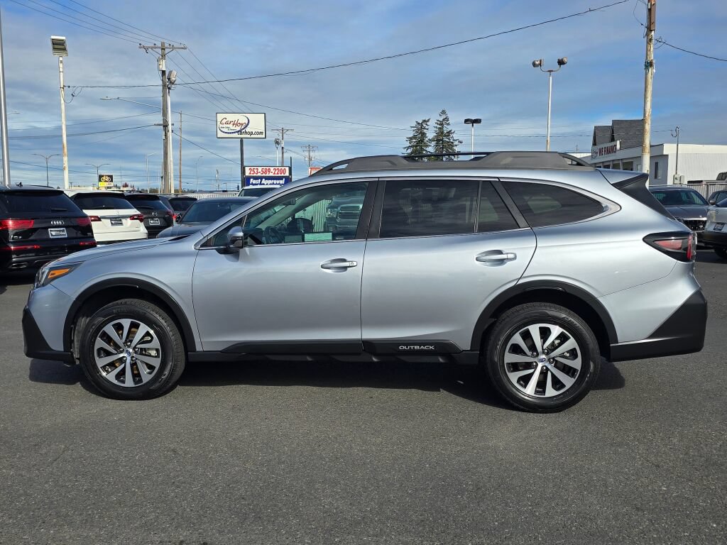 Used 2022 Subaru Outback Premium AWD/4WD image 9