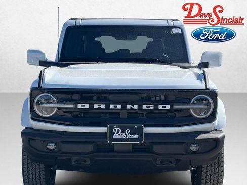 New 2026 Ford Bronco Outer Banks image 2