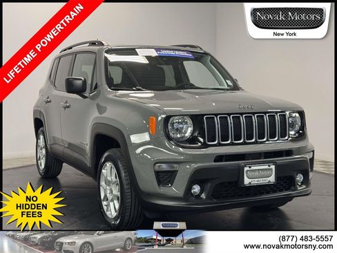 Used 2022 Jeep Renegade Latitude image 1