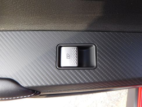 New 2025 Mitsubishi Outlander SE image 38