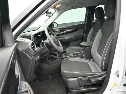 New 2026 Chevrolet TrailBlazer LS w/ LS Convenience Package FWD image 37