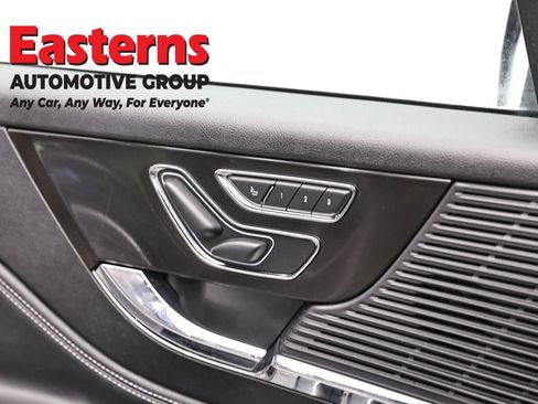 Used 2022 Lincoln Corsair AWD w/ Premium Package image 21