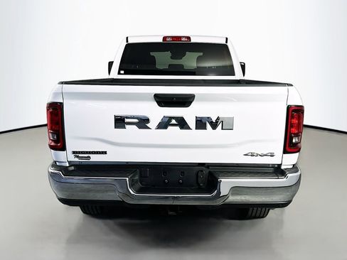 Used 2026 RAM 2500 Big Horn AWD/4WD image 6