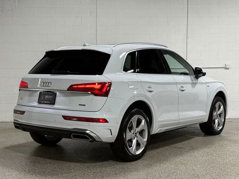 Used 2022 Audi Q5 2.0T Prestige w/ Prestige Package image 9