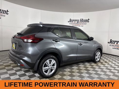 Used 2025 Nissan Kicks Play S image 5