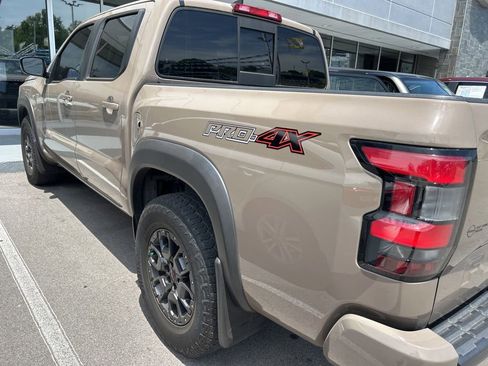 Used 2022 Nissan Frontier PRO-4X w/ Pro-4X Premium Package AWD/4WD image 4