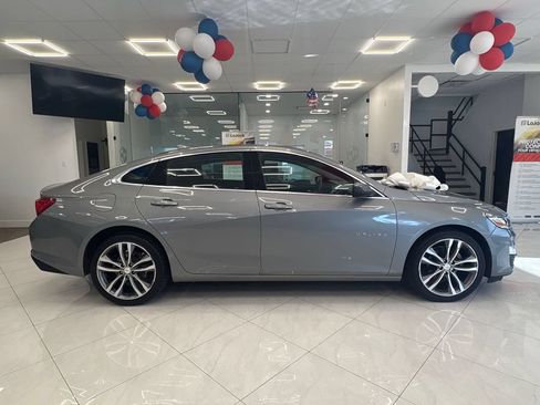 Used 2023 Chevrolet Malibu LT FWD image 5
