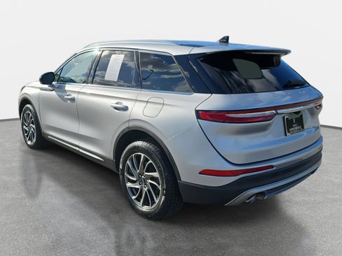 Used 2020 Lincoln Corsair AWD w/ Equipment Group 101A image 7