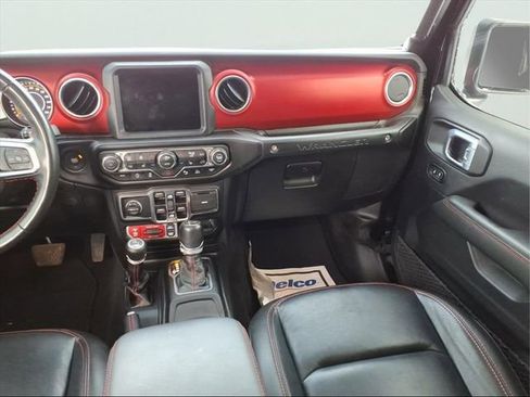 Used 2023 Jeep Wrangler Unlimited Rubicon w/ Steel Bumper Group image 15