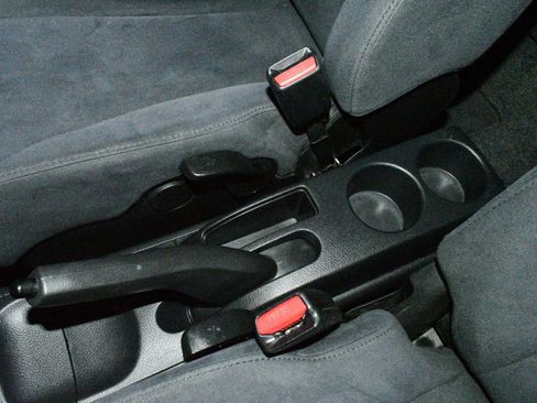 Used 2009 Nissan Versa 1.8 S w/ PWR Pkg image 40