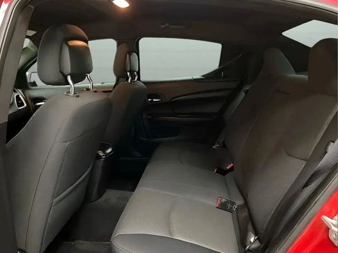 Used 2011 Dodge Avenger Express FWD image 11