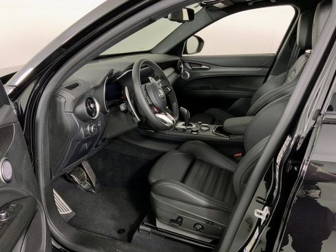 Used 2024 Alfa Romeo Stelvio Quadrifoglio w/ Active Assist Plus Package image 21