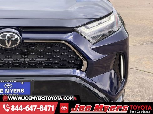 Used 2025 Toyota RAV4 XSE image 4