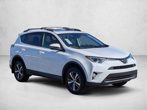Used 2017 Toyota RAV4 XLE image 3